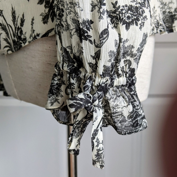 PAIGE Blouse 100% Silk Semi-Sheer Long Sleeves Toile Print Black Parchment S NWT - Picture 8 of 16